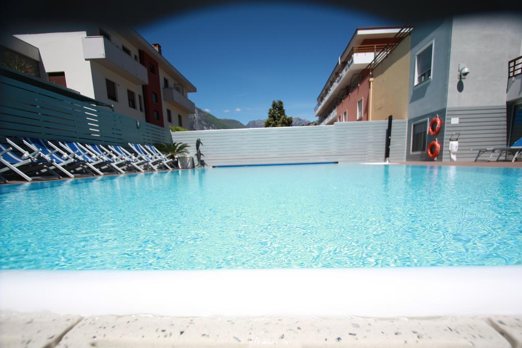Hotel Miorelli Torbole Sul Garda Exterior photo